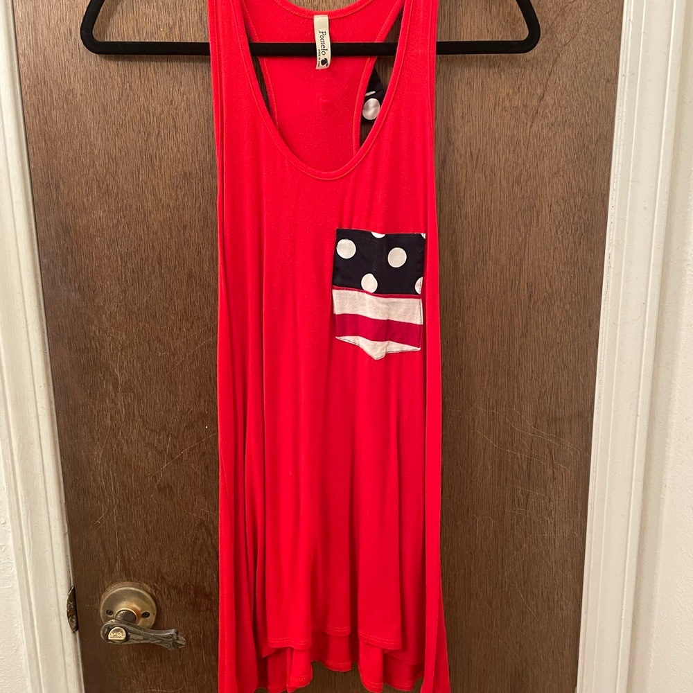 Patriotic tank.